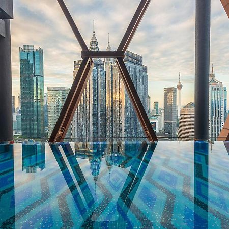 Scarletz Suites Klcc By Deko Kuala Lumpur Exterior photo
